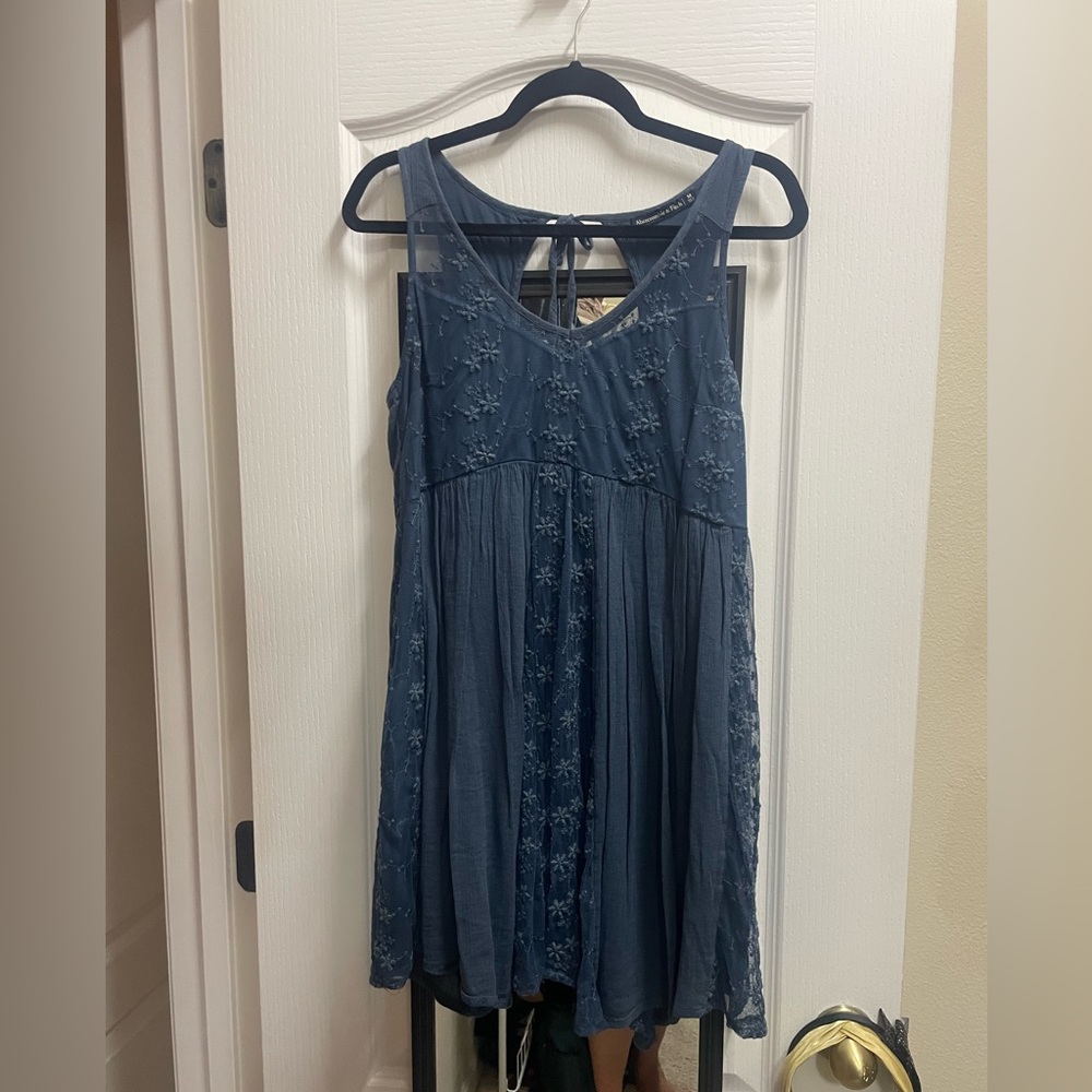 Blue dress